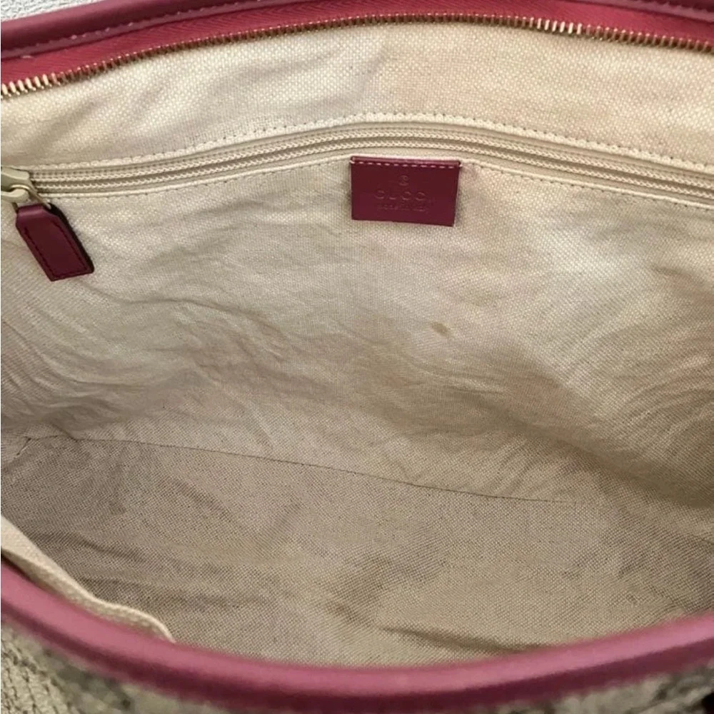 Gucci Beige and Pink Signature Tote - Picture 7 of 8